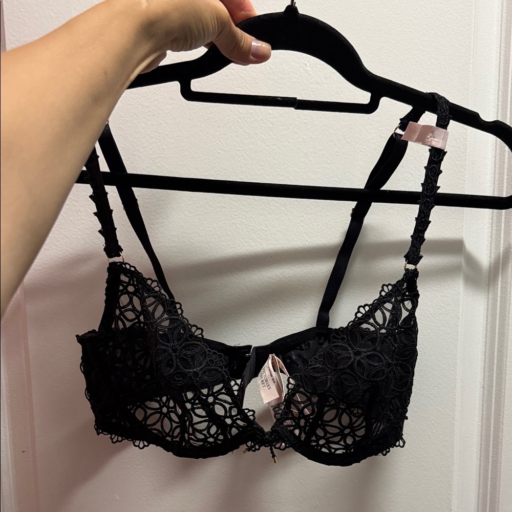 Victoria's Secret Black Floral Lace Balconette Bra